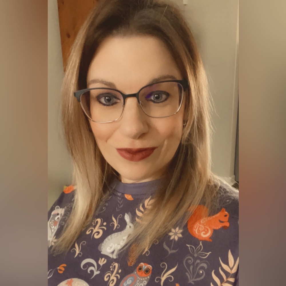Meet your Posher, Jennifer